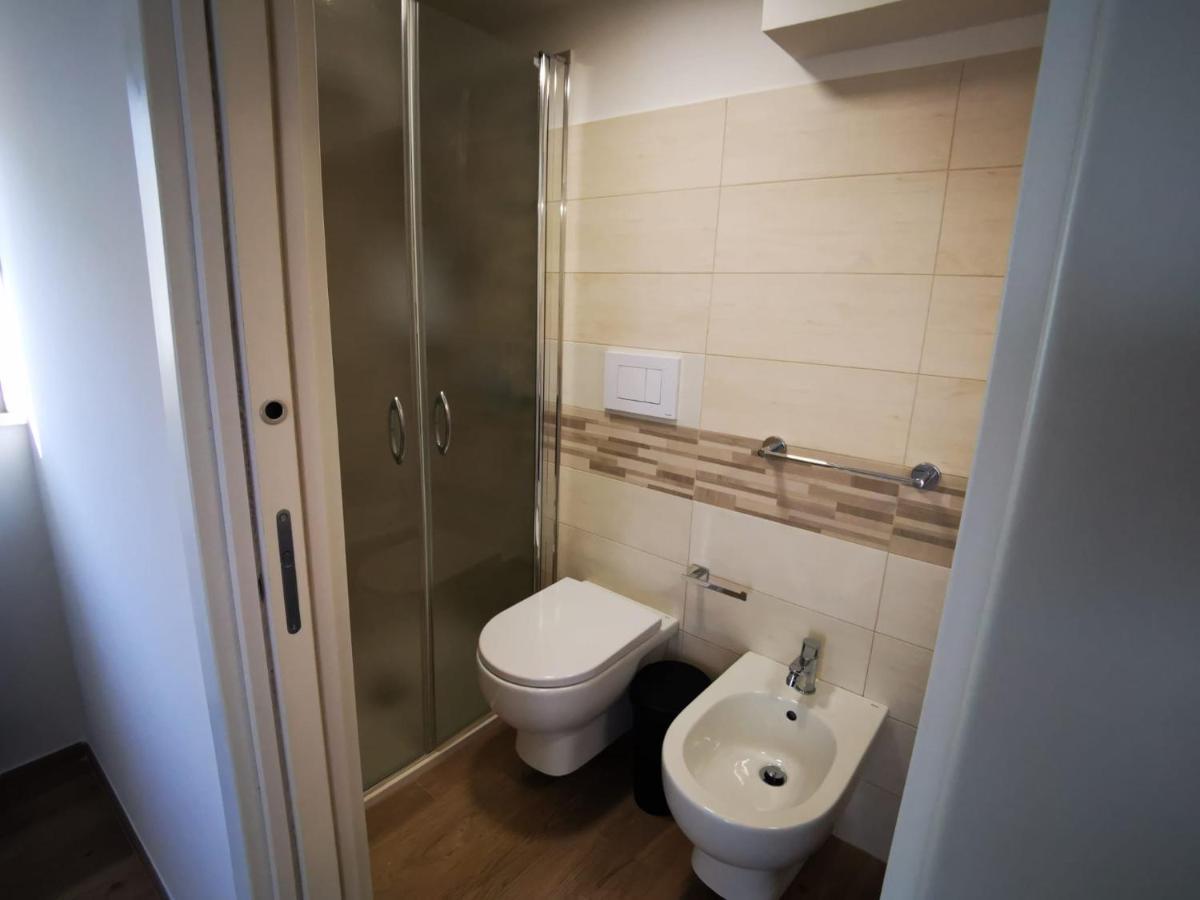 Francy'S House Apartment Triggiano Bagian luar foto